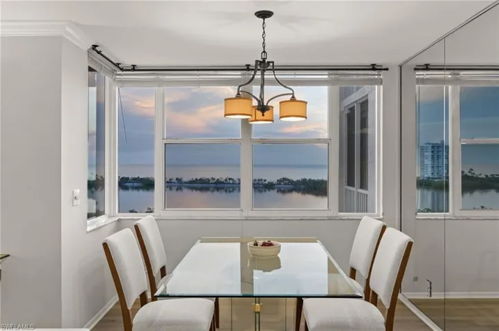 5550  Heron Point  DR, Naples, FL 34108