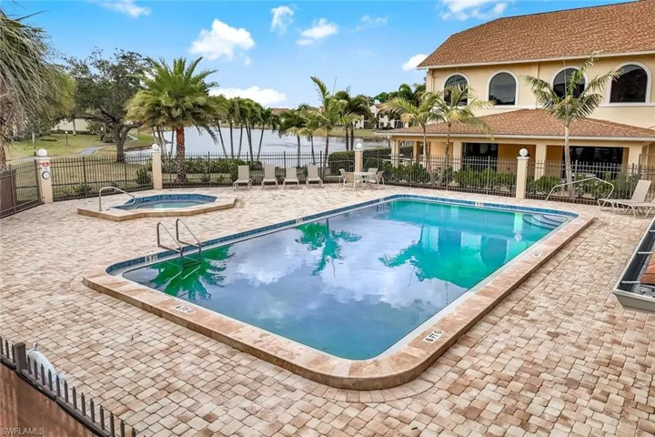 Main community pool & hot tub near clubhouse.