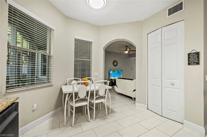 1465  Mariposa  CIR, Naples, FL 34105