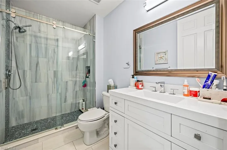 1465  Mariposa  CIR, Naples, FL 34105