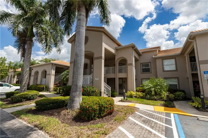 19991  Barletta  LN, Estero, FL 33928