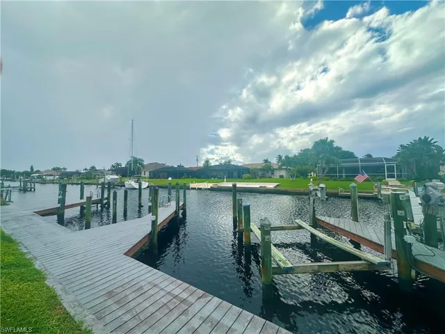 4802 Tudor Dr 102, Cape Coral, Florida 33904