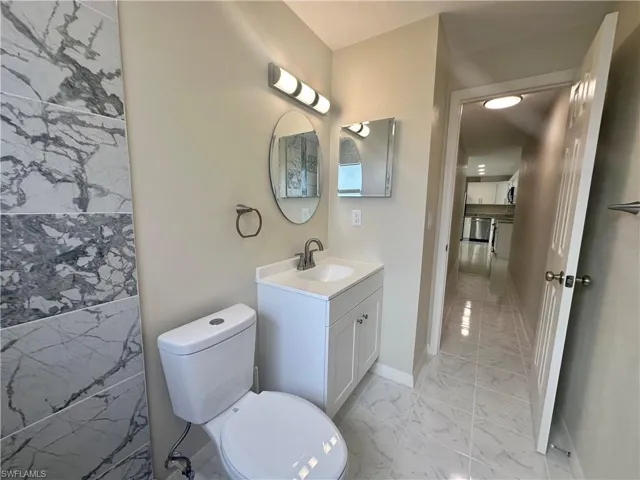4802 Tudor Dr 102, Cape Coral, Florida 33904