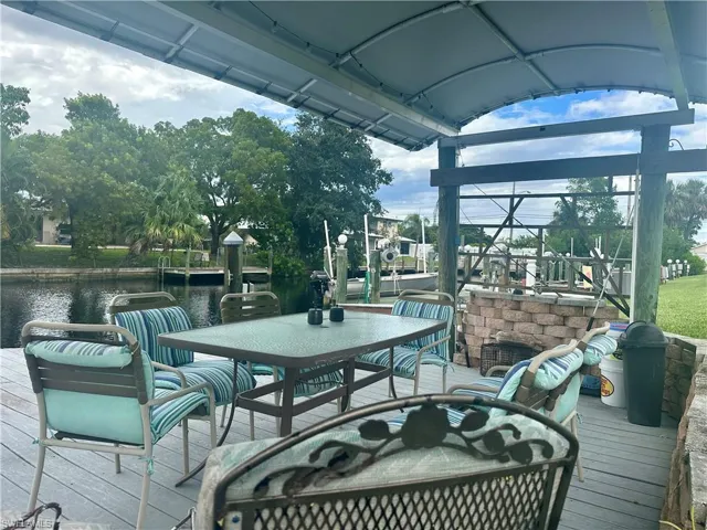 4802 Tudor Dr 102, Cape Coral, Florida 33904