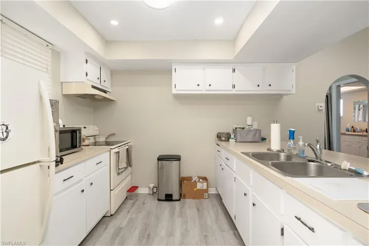 3603 Se 9th Pl, Cape Coral, Florida 33904