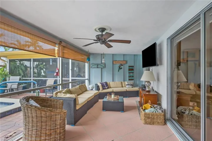 3605 Country Club Blvd C, Cape Coral, Florida 33904
