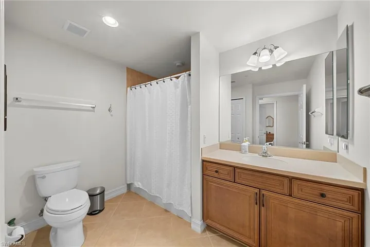 10478 Smokehouse Bay Dr 102, Naples, Florida 34120