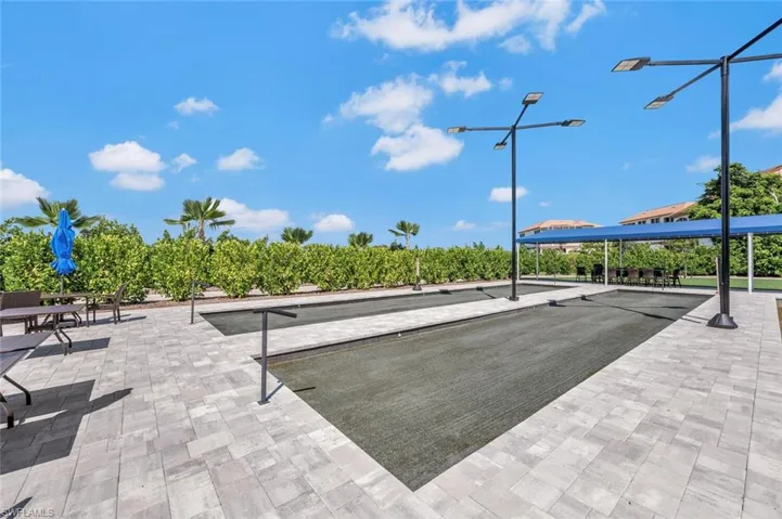 5015  Marina Cove  DR, Naples, FL 34112