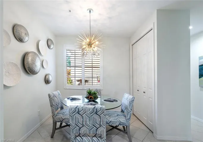 5015  Marina Cove  DR, Naples, FL 34112