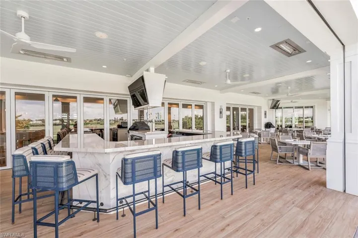 5015  Marina Cove  DR, Naples, FL 34112