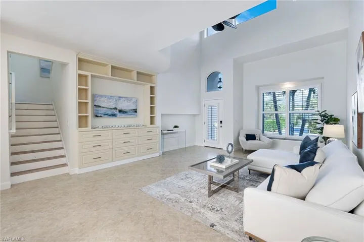 1150  6th S ST, Naples, FL 34102