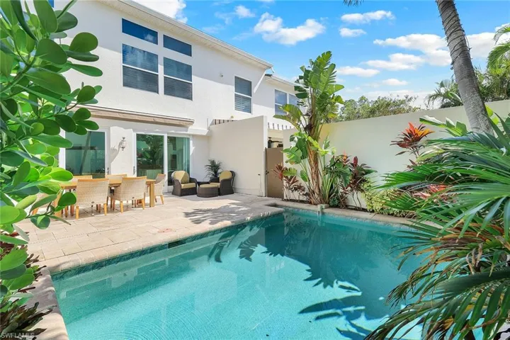 1150  6th S ST, Naples, FL 34102