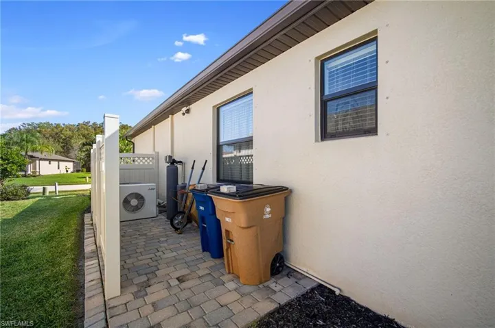 14298 Mindello Dr, Fort Myers, Florida 33905