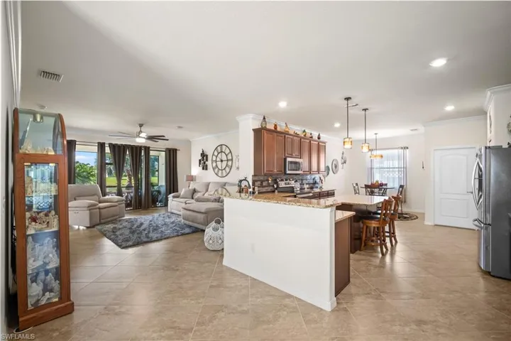 14298 Mindello Dr, Fort Myers, Florida 33905
