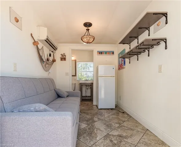 5216 Pineland Daisy Trl, Fort Myers, Florida 33905