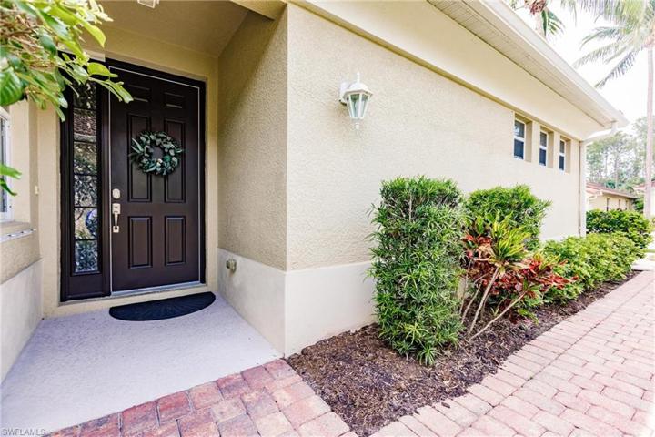 1912 Tarpon Bay DR N # 103, NAPLES FL 34119