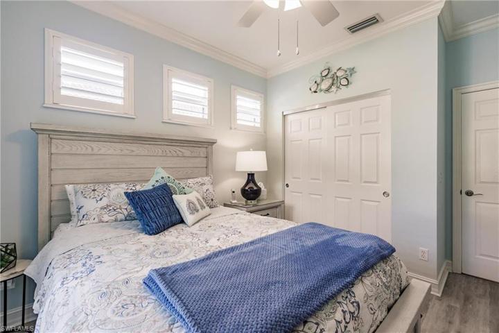 1912 Tarpon Bay DR N # 103, NAPLES FL 34119