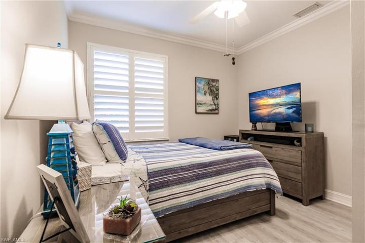 1912 Tarpon Bay DR N # 103, NAPLES FL 34119