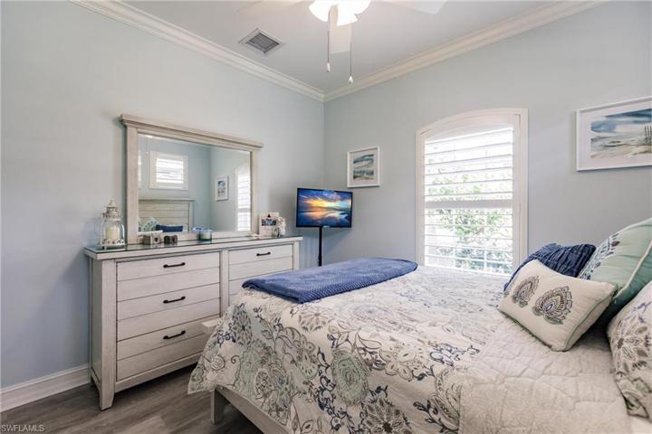 1912 Tarpon Bay DR N # 103, NAPLES FL 34119