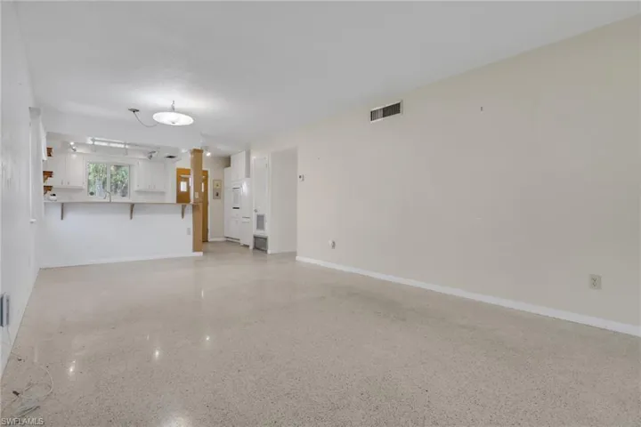 2212 E 6th St, Lehigh Acres, Florida 33936