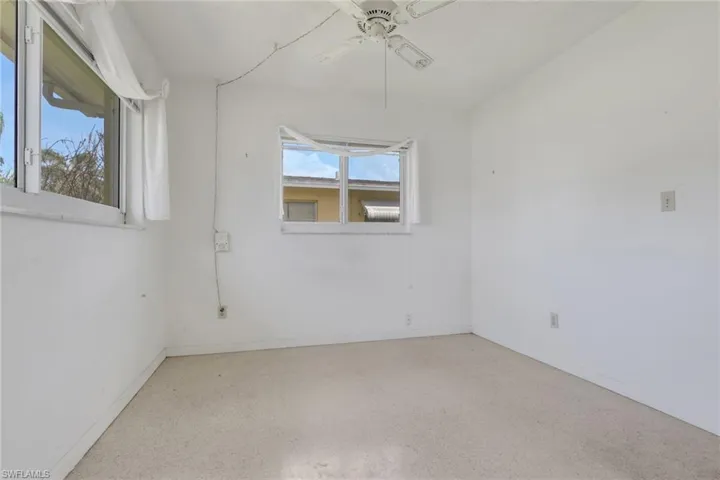 2212 E 6th St, Lehigh Acres, Florida 33936