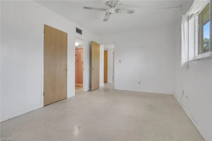 2212 E 6th St, Lehigh Acres, Florida 33936