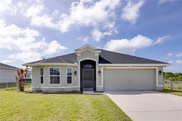 5225  Baron  ST, Lehigh Acres, FL 33971