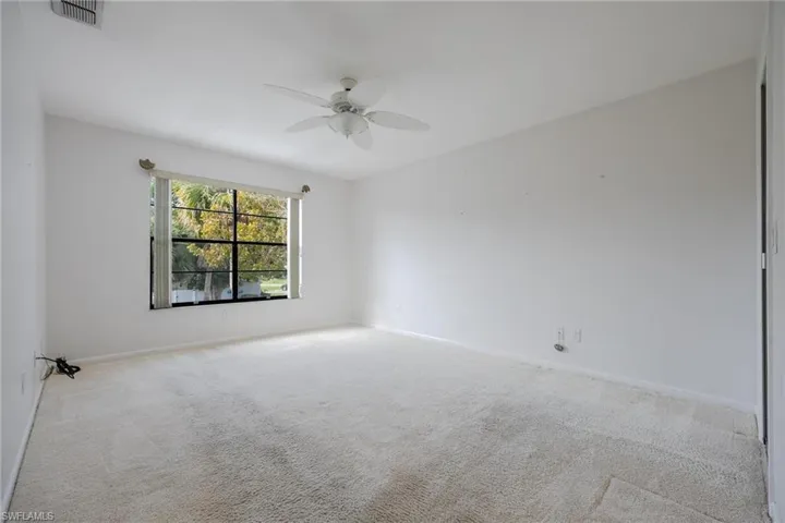 1423 SW Courtyards  TER, Cape Coral, FL 33914