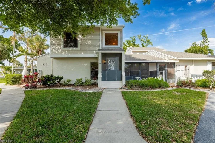 1423 SW Courtyards  TER, Cape Coral, FL 33914