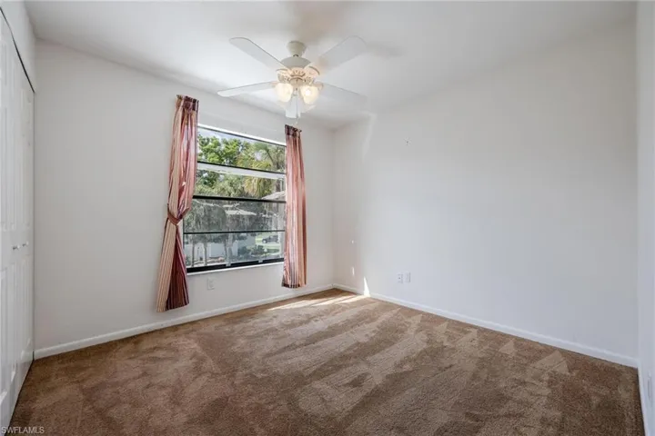 1423 SW Courtyards  TER, Cape Coral, FL 33914