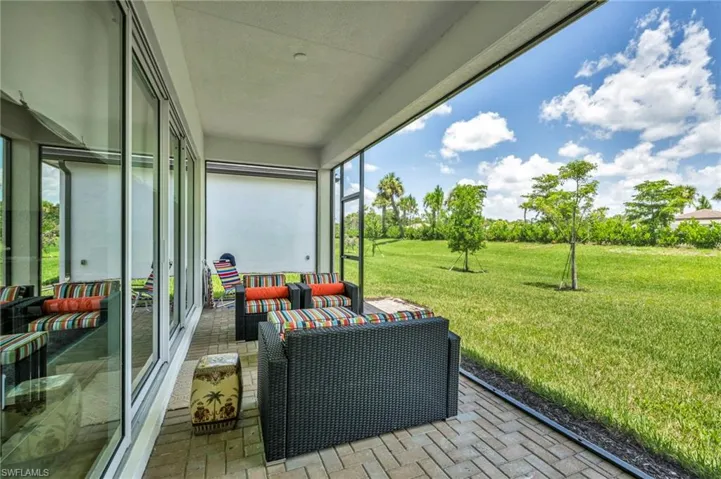 12445  Dahlia  CT, Naples, FL 34120