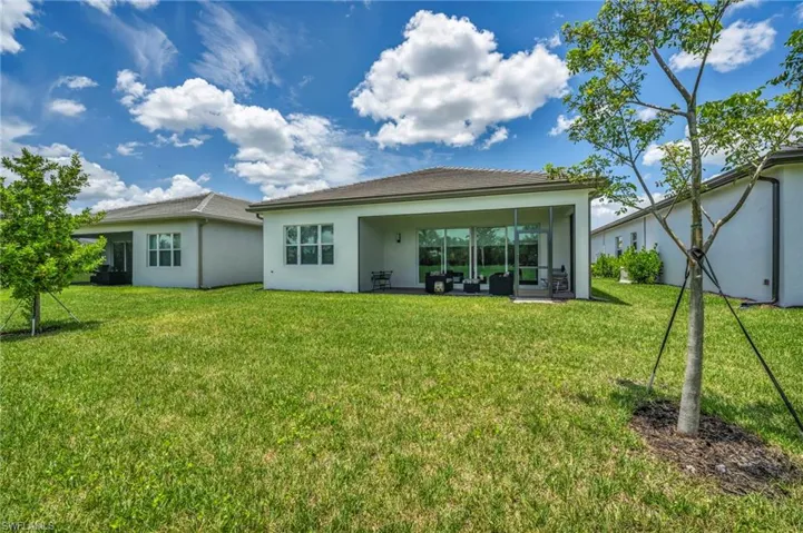 12445  Dahlia  CT, Naples, FL 34120