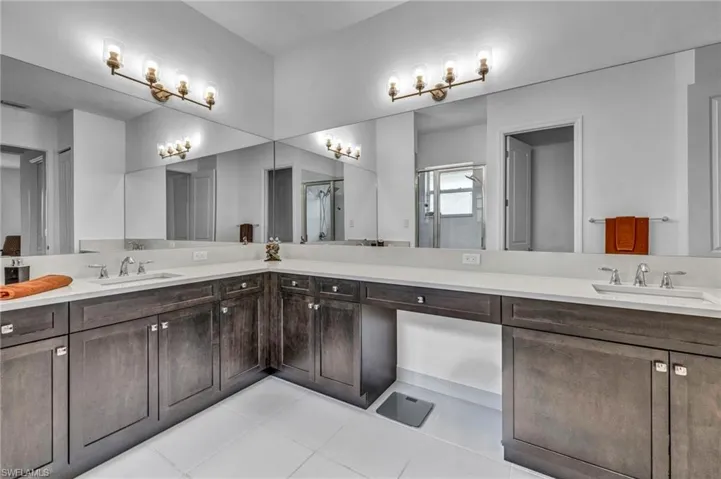 12445  Dahlia  CT, Naples, FL 34120