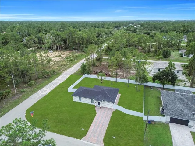 718 Frontenac Ave S, Lehigh Acres, Florida 33974