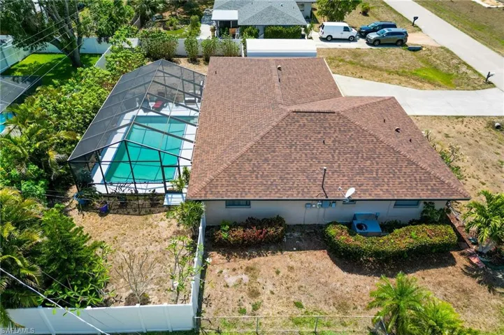 2366  Flora  AVE, Fort Myers, FL 33907
