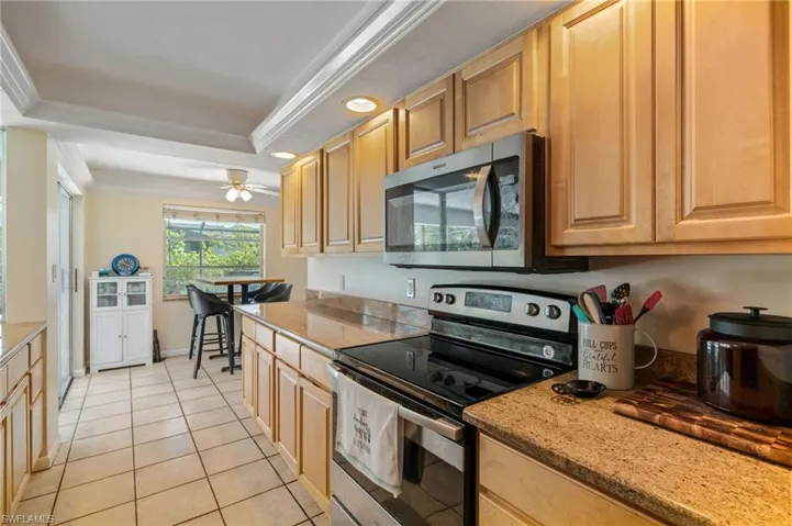2366  Flora  AVE, Fort Myers, FL 33907