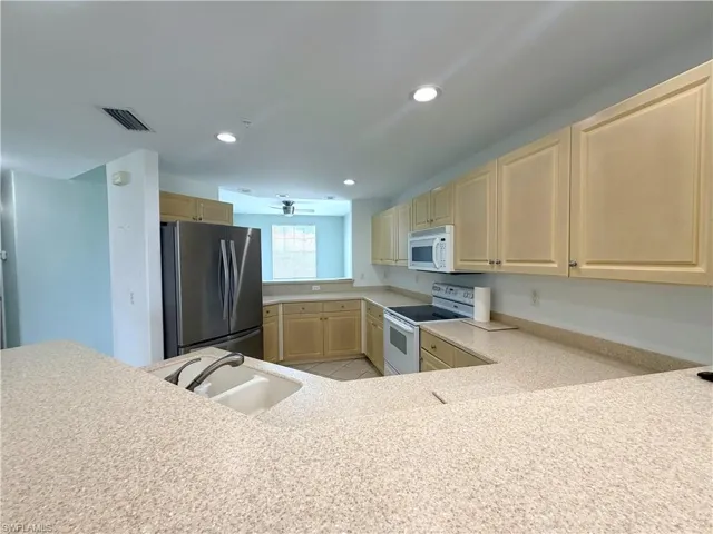 4013 Palm Tree Blvd 301, Cape Coral, Florida 33904