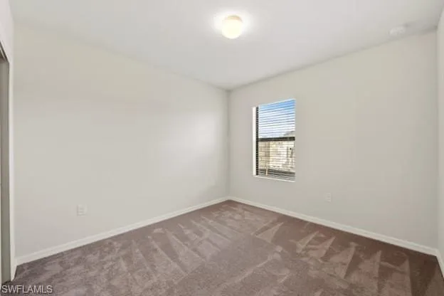 Interior photos are of a model home. Illustration purposes only.