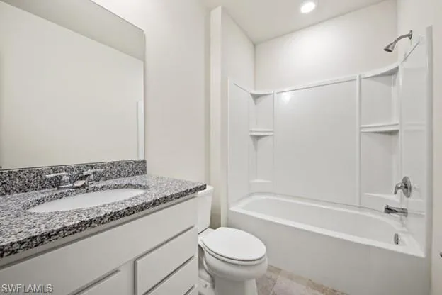 Interior photos are of a model home. Illustration purposes only.