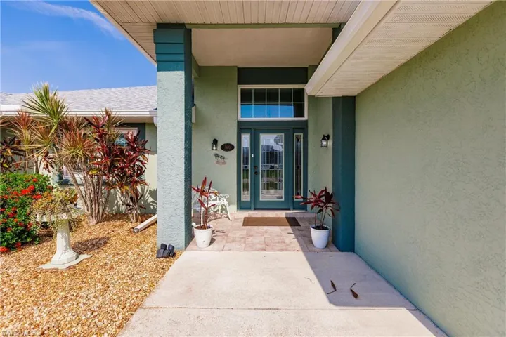 View of property entrance