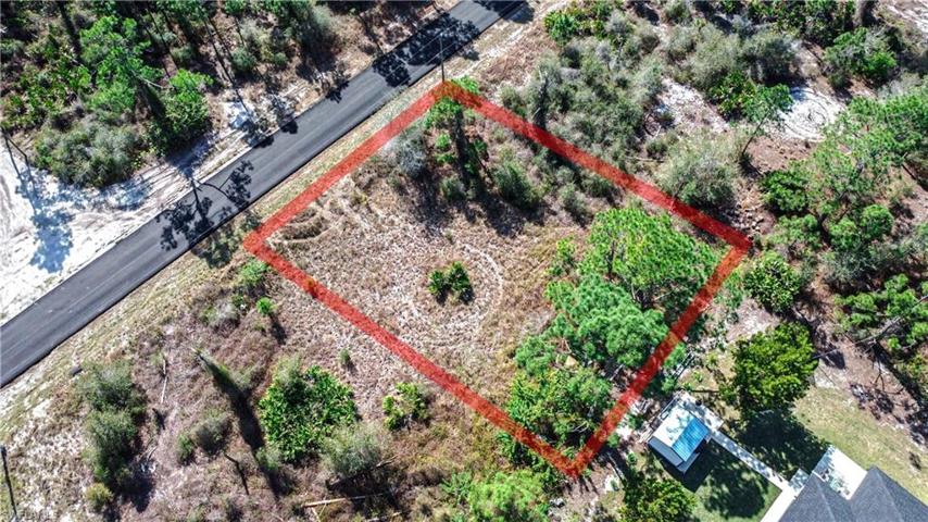 855 Calumet ST E, LEHIGH ACRES FL 33974