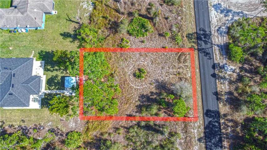 855 Calumet ST E, LEHIGH ACRES FL 33974
