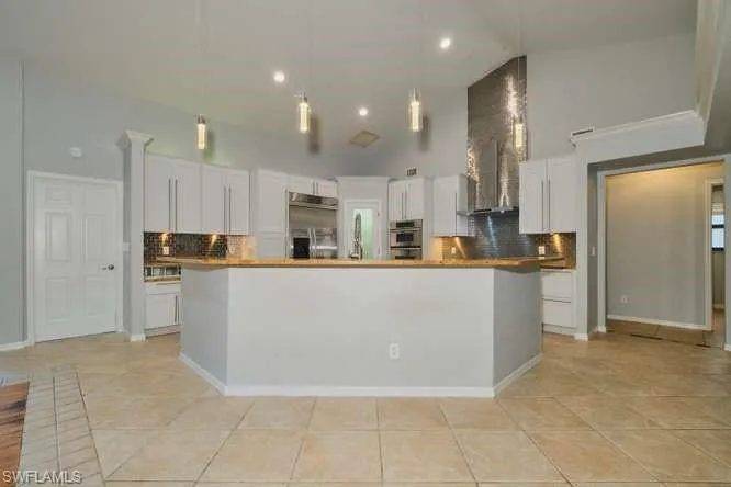 28505 Sombrero Dr, Bonita Springs, Florida 34135