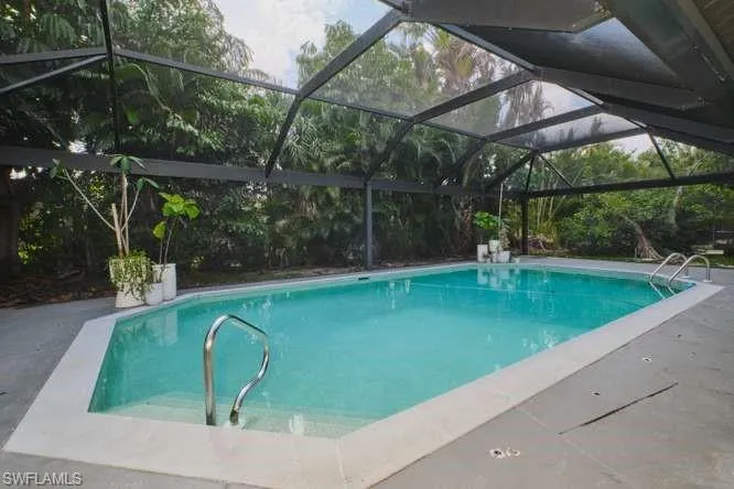 28505 Sombrero Dr, Bonita Springs, Florida 34135