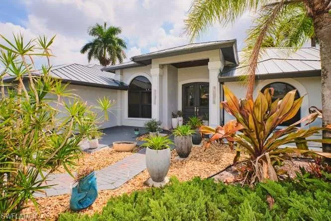 28505 Sombrero Dr, Bonita Springs, Florida 34135