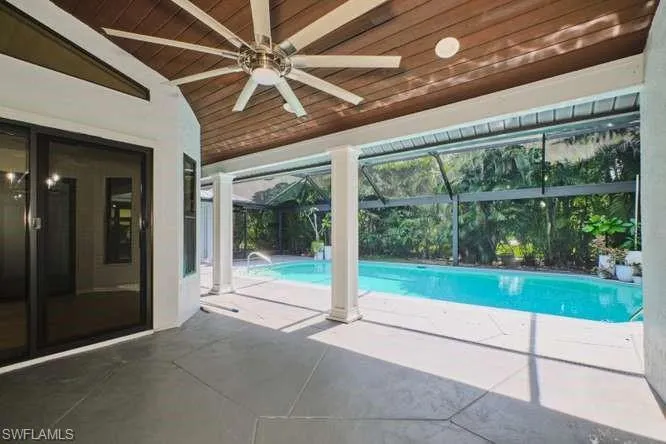 28505 Sombrero Dr, Bonita Springs, Florida 34135