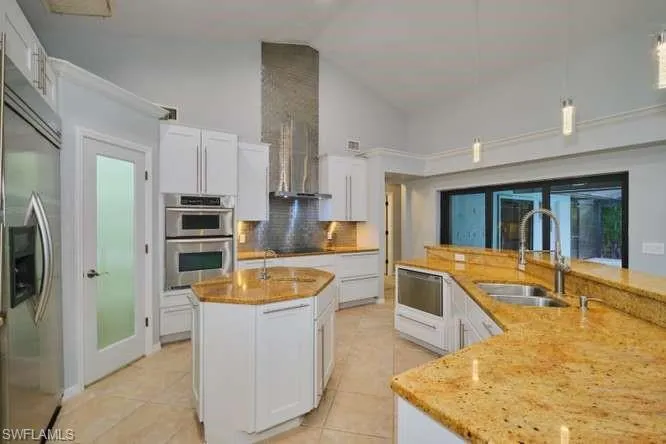 28505 Sombrero Dr, Bonita Springs, Florida 34135