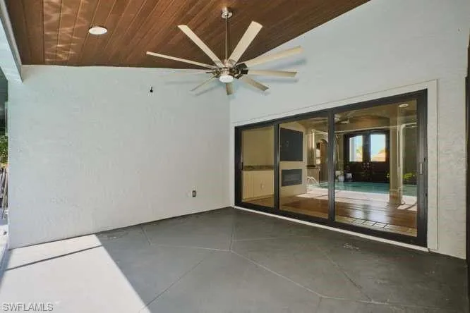 28505 Sombrero Dr, Bonita Springs, Florida 34135