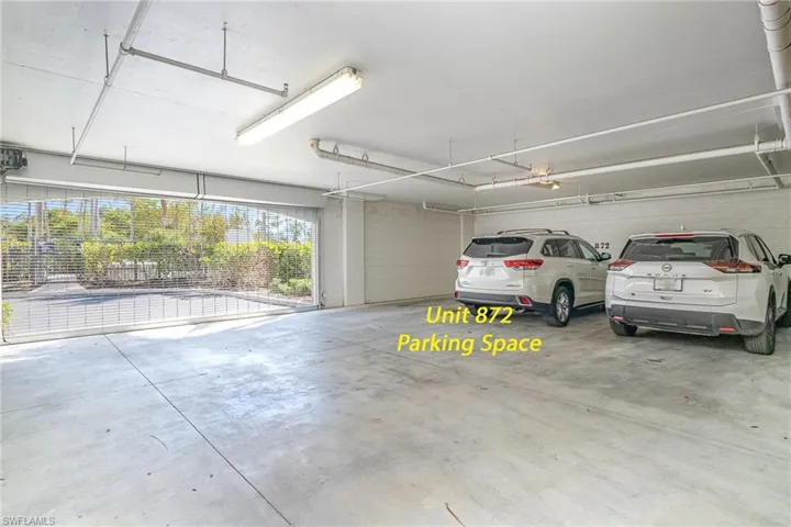 CONVENIENT PARKING SPACE
