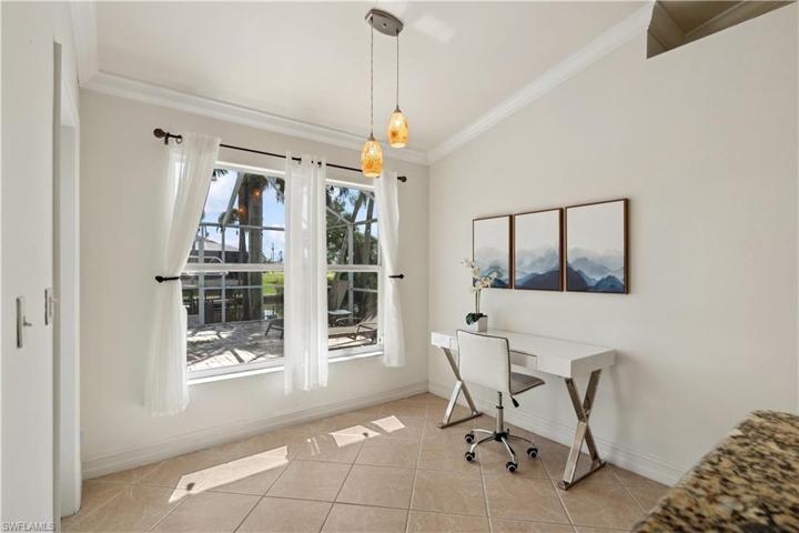 Breakfast Nook
